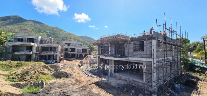 Pieds dans l'eau living - 3 bedroom Seafront Penthouse