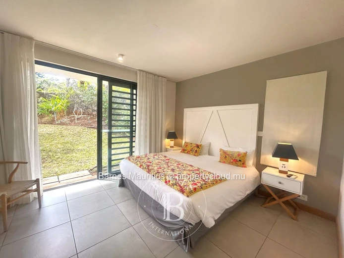 RIVIÈRE NOIRE - Contemporary Villa - 3 bedrooms