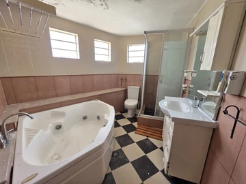 3 Bedroom Villa