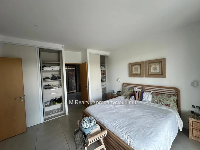 For Rent: Modern 4-Bedroom En-Suite Villa, Tamarin, Mauritius