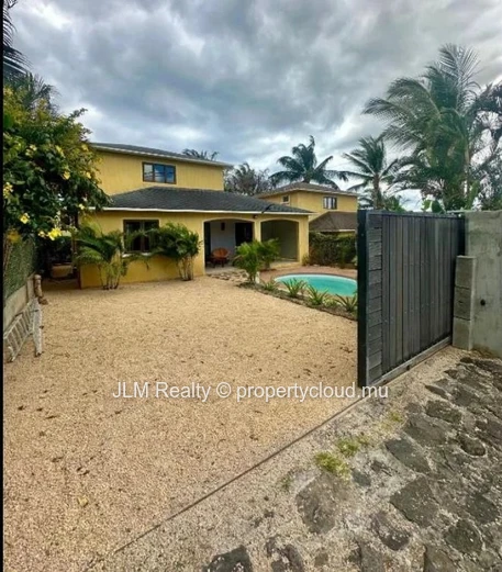 For Rent – Furnished House with Pool in a Residential Area of Tamarin, Mauritius