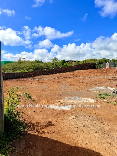 Exceptional Homesite in Les Allées du Golf – Mont Choisy