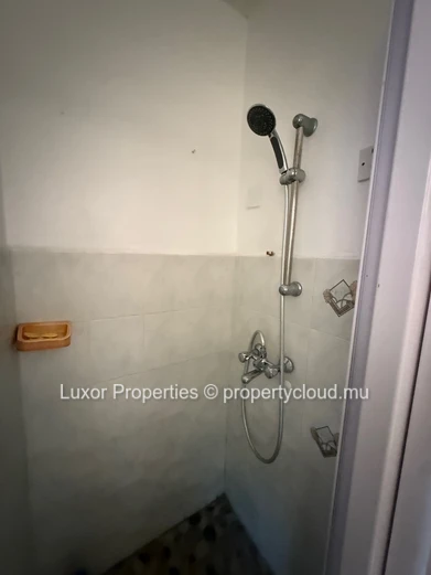 ???? For Rent – 3-Bedroom Apartment | Flic en Flac | Rs 35,000 / month