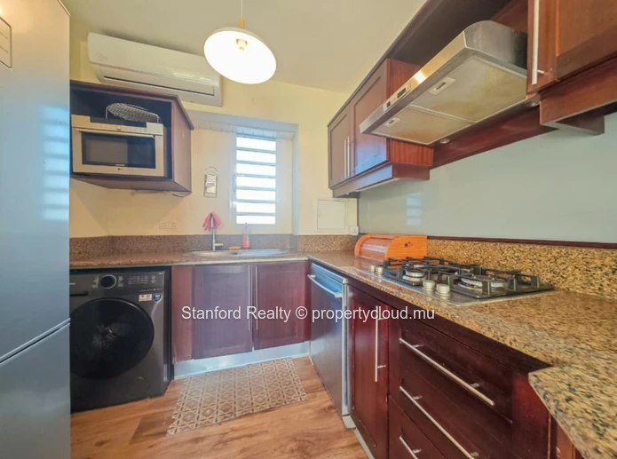 For Rent - 1 Bedroom Waterfront Duplex, Port Chambly, Baie du Tombeau