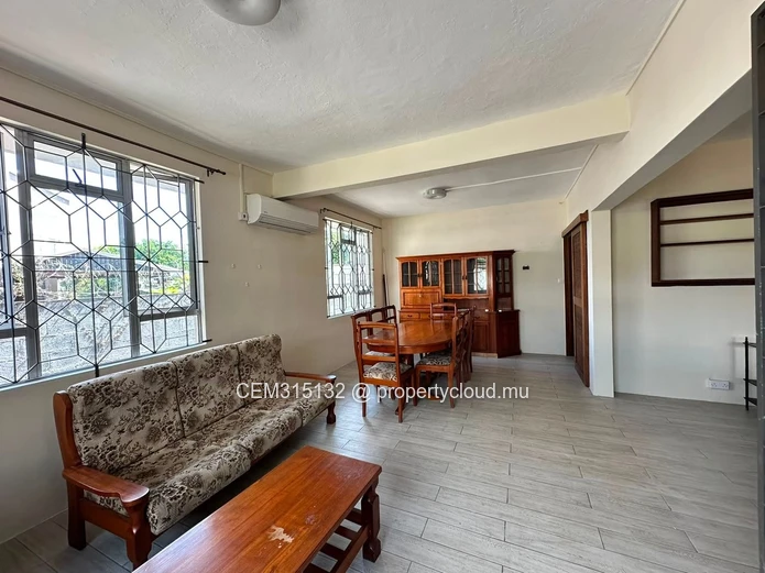Semi-Furnished 3-Bedroom Ground Floor Apartment for Rent – Beau-Bassin