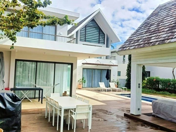 4 Bedroom Villa