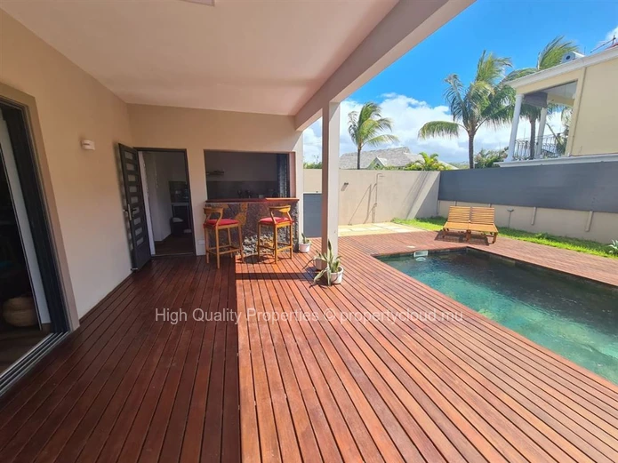 Stunning 5-Bedroom Villa with Pool for Rent in Pereybere, Grand Baie