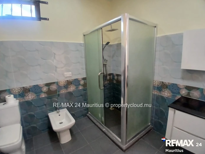 Spacious 4-Bedroom Villa with Private Pool - Calodyne 2 En-Suite Bedrooms | Pets Welcome | Ideal Fam