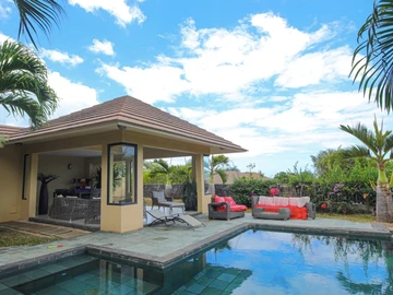 4 Bedroom Villa
