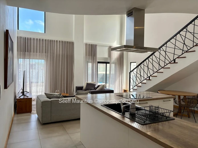 Appartement moderne avec piscine privée et terrasse