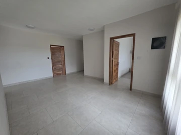 4 Bedroom Townhouse, Duplex