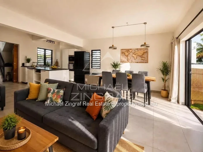 Contemporary Villa with Private Pool – La Preneuse, Black River