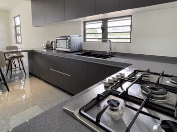 Townhouse, Duplex de 3 Chambres