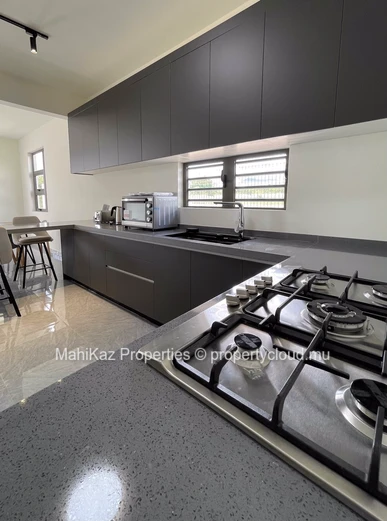 Luxurious Duplex for Sale in Ruisseau Palmyre, Flic en Flac – Phase 2 Now Open!
