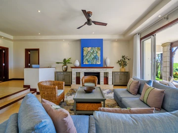 4 Bedroom Villa