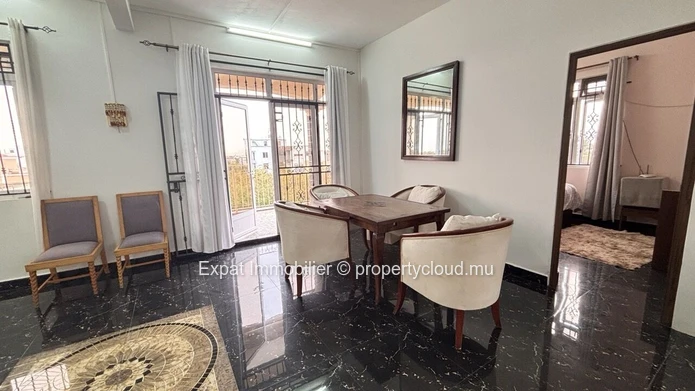Appartement 2 Chambres Avec Piscine À Proximité Du Golf De Mont Choisy