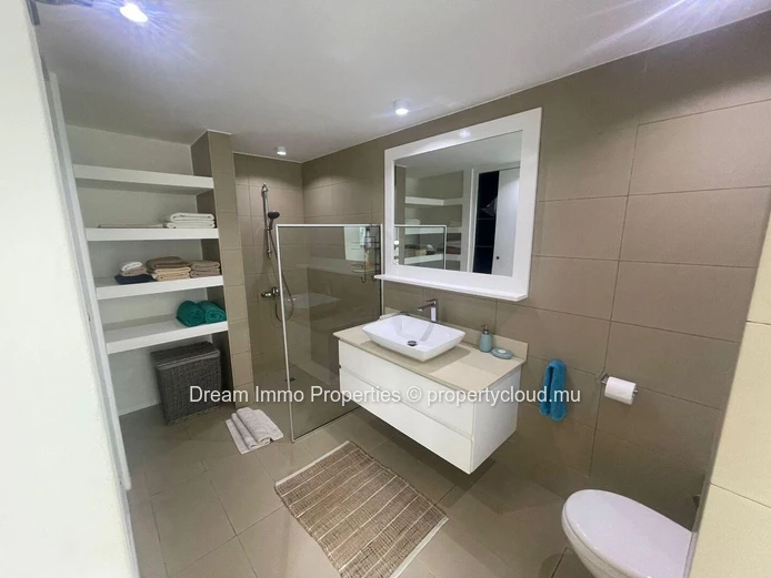 Beautiful 1 Bedroom Furnished Apartment Close To Mont Choisy Beach - Mauritius