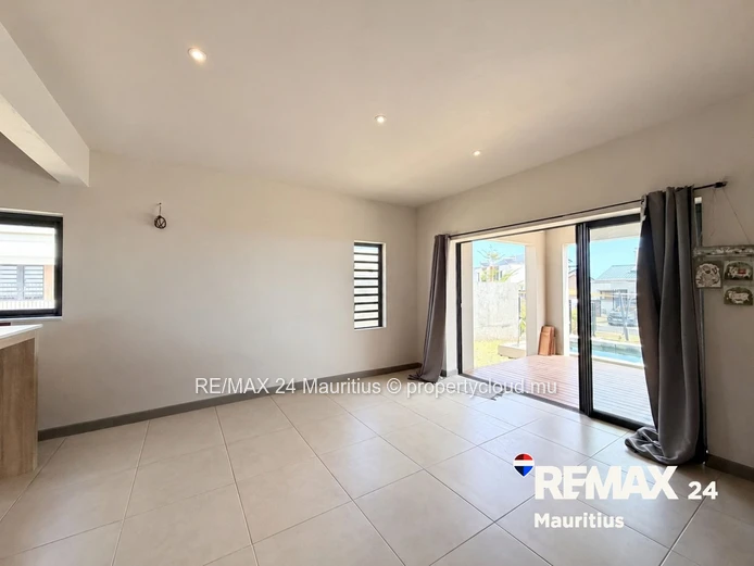 New House for Rent in a Gated Estate in Flic en Flac
