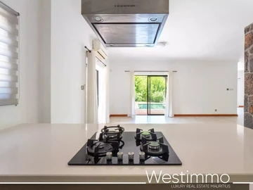 7 Bedroom Villa