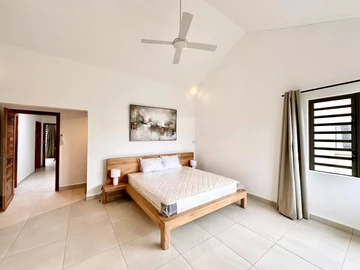 4 Bedroom Villa