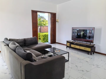 4 Bedroom Villa