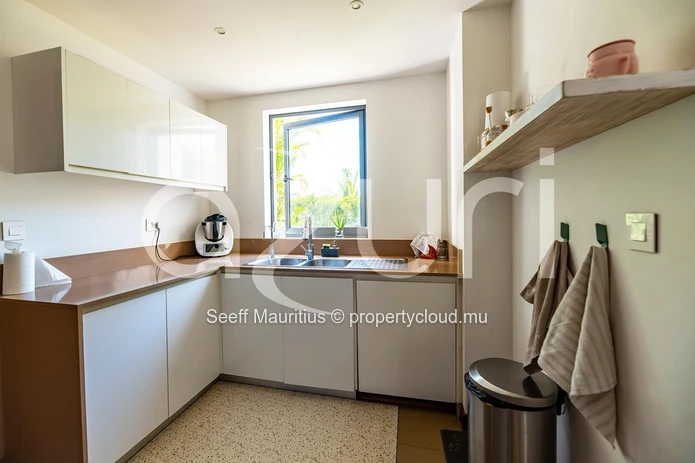 Maison Prestigieuse de 3 Chambres Près de la Plage