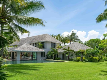 6 Bedroom Villa