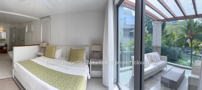 Appartement en bord de mer à Marina Resort