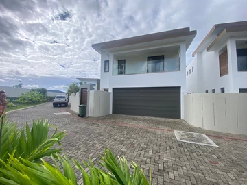 4 Bedroom Villa