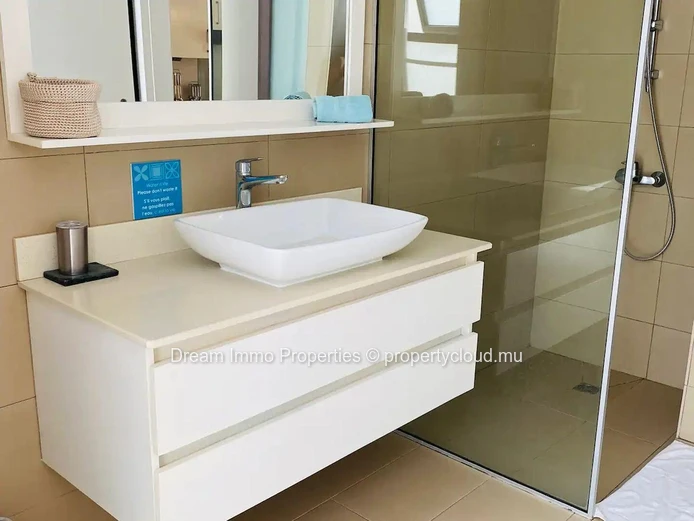 2 Furnished Apartments 150M From The Beach In Mont Choisy - Mauritius