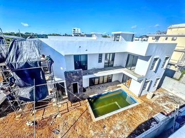 New Villas Local Market 4Ch Rooftop