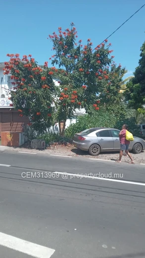 Bien à Vendre – La Route Côtière, Grand Baie 