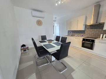 Appartement de 3 Chambres