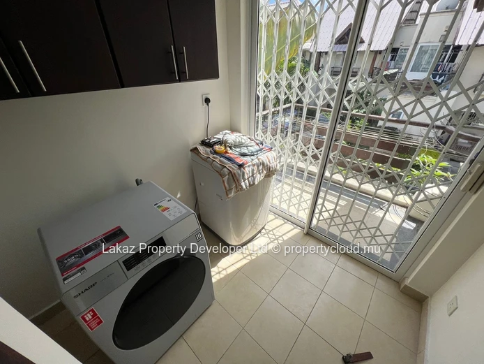 Duplex 3 chambres meublé à Grand Baie – Résidence avec piscine