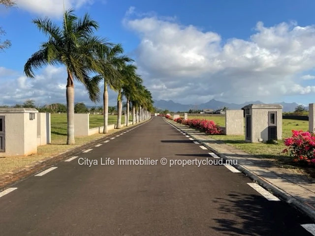 Land for sale in Royal Park