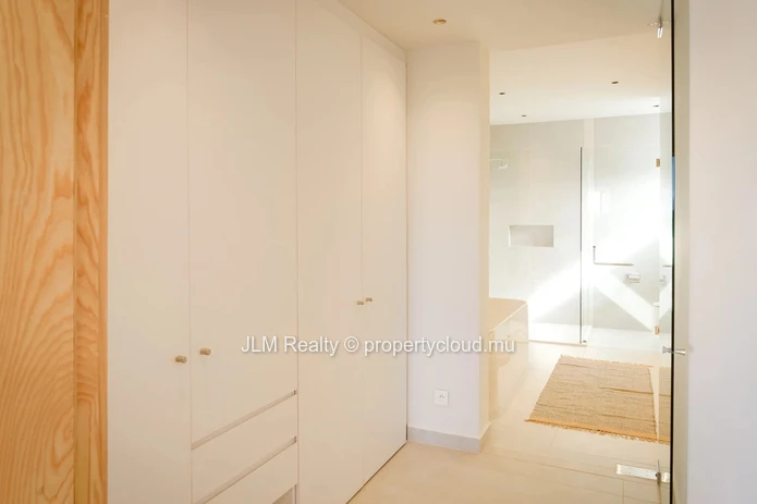 Penthouse de luxe avec vue mer à vendre à Grand Gaube, Île Maurice