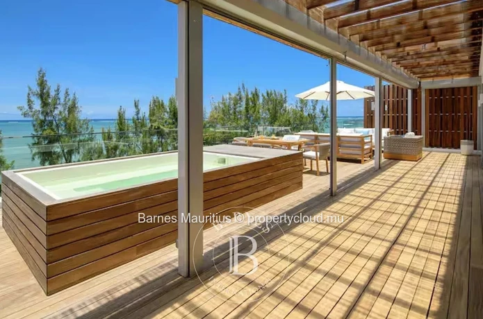 GRAND GAUBE – Penthouse les pieds dans l’eau – 3 chambres avec vue exceptionnelle