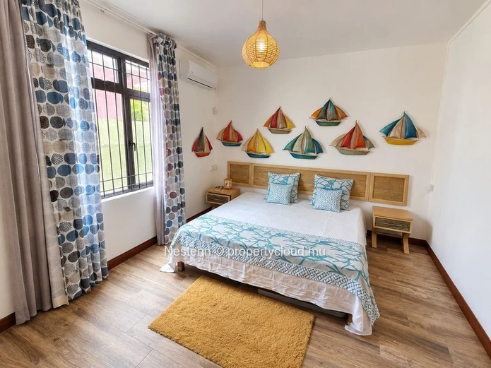 Élégante villa de 3 chambres avec piscine à débordement 