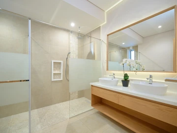 4 Bedroom Apartment