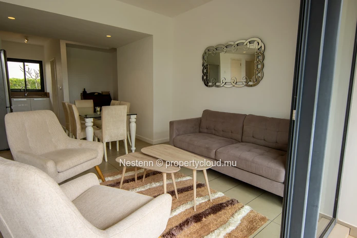 Appartement meublé au rez-de-chaussée avec 3 chambres et jardin 