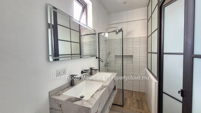 Appartement de 3 chambres en vente à Trou aux Biches, à deux pas de la plage !