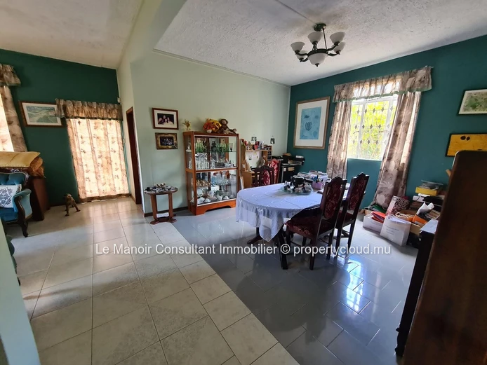 Villa de 5 chambres avec piscine à vendre à Bambous