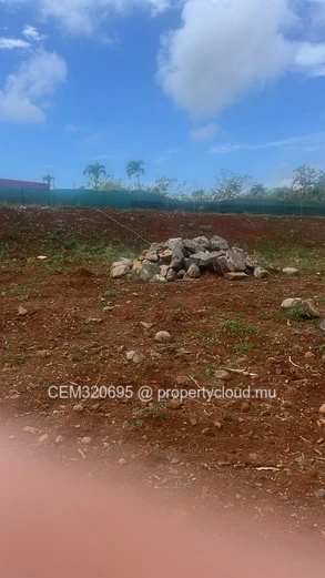 Land for Sale – Balaclava 