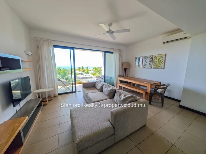 Apartment for Rent - 3 Bedrooms, Azuri