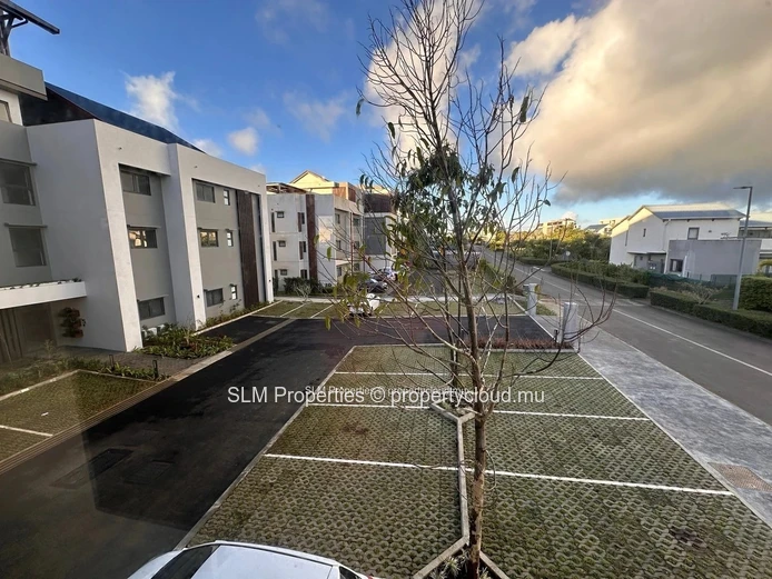 Helvetia- Brand new offices for rent immediately