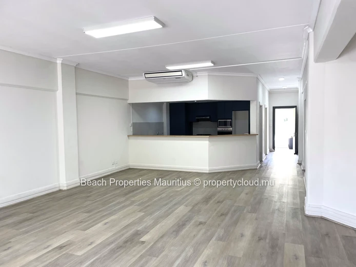 177 m² Office Suite for Rent in Prime West Coast Location