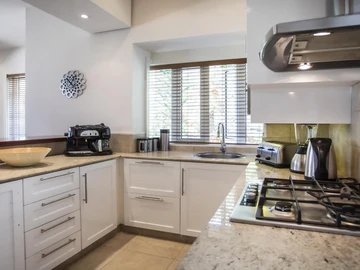 Tee to Sea - Heritage Villas Valiche