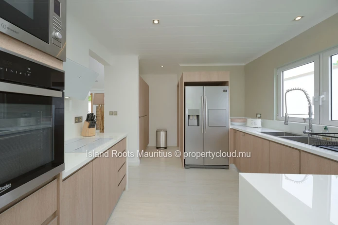 Spacious single-storey villa for sale in Grand Baie!