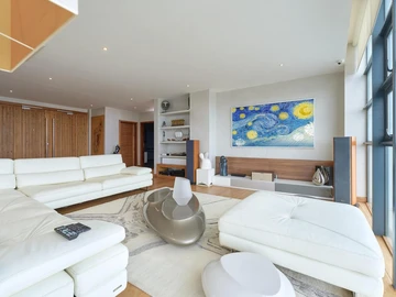 6 Bedroom Penthouse