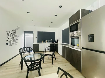 Townhouse, Duplex de 3 Chambres